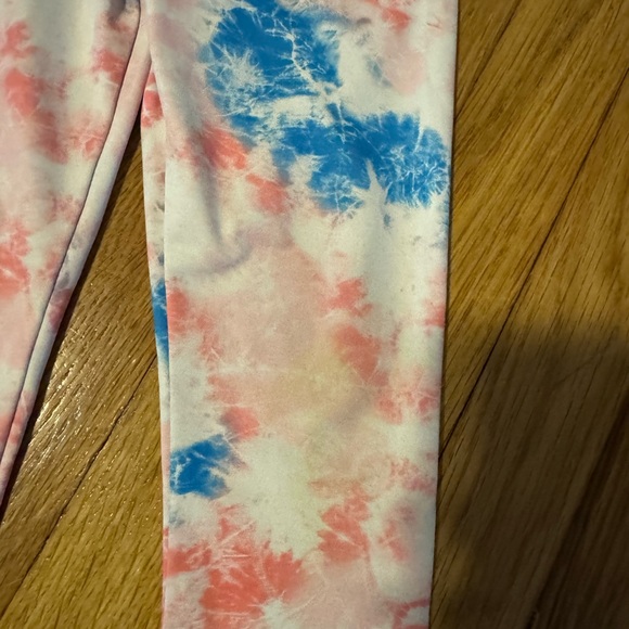 Nike Kids Tie-Dye Leggings - Pink and Blue Size 4T - Picture 2 of 6